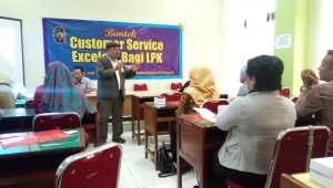 Pelatihan Bimtek Custemor Servis Excelent Bagi LPK
